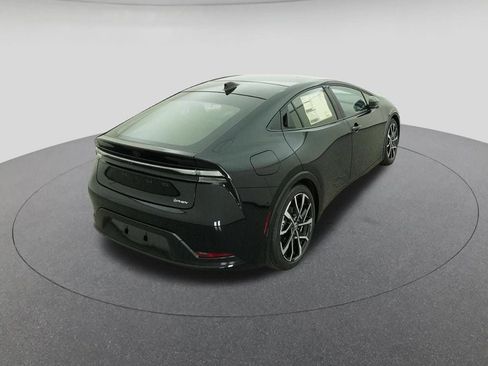 New 2026 Toyota Prius Plug-In Hybrid image 8