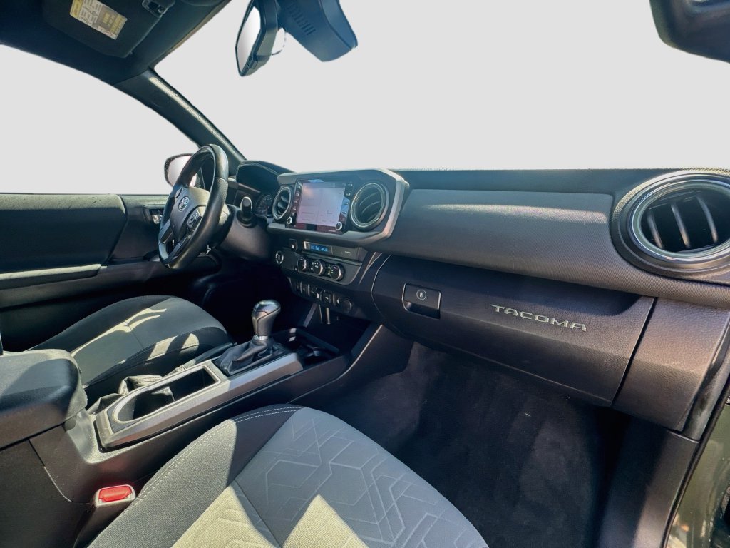 Used 2021 Toyota Tacoma TRD Sport w/ Technology Package RWD image 26