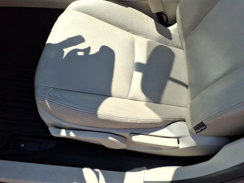 Used 2013 Subaru Crosstrek 2.0i Limited w/ Popular Pkg 2 image 6