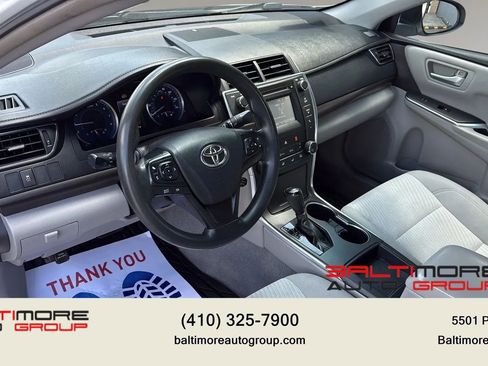 Used 2017 Toyota Camry LE FWD image 8