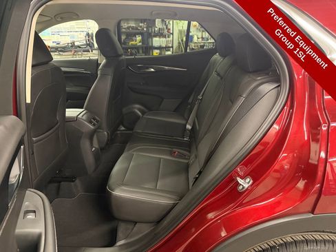 Used 2023 Buick Envision Essence image 26