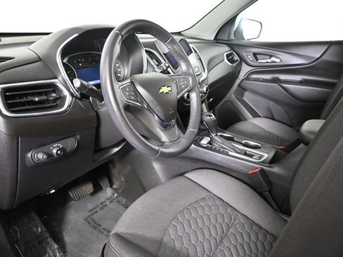 Used 2019 Chevrolet Equinox LT w/ Sun & Navigation Package AWD/4WD image 22