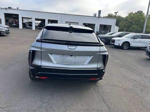 Used 2024 Cadillac Lyriq Luxury image 4