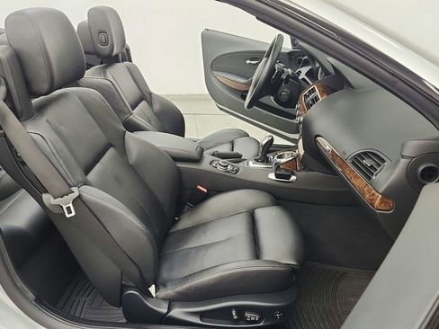 Used 2010 BMW 650i Convertible RWD image 38