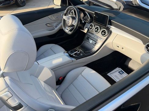 Used 2018 Mercedes-Benz C 300 4MATIC Cabriolet image 14