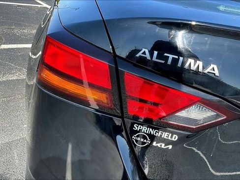 Used 2025 Nissan Altima 2.5 SV image 22