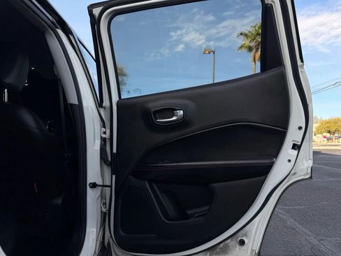 Used 2019 Jeep Compass Trailhawk w/ Leather Interior Group image 35