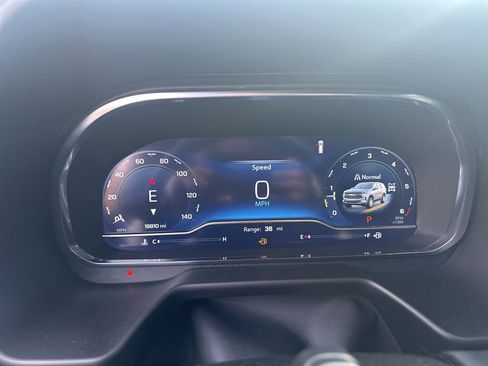 Certified 2024 Chevrolet Tahoe Premier w/ Advanced Technology Package image 17