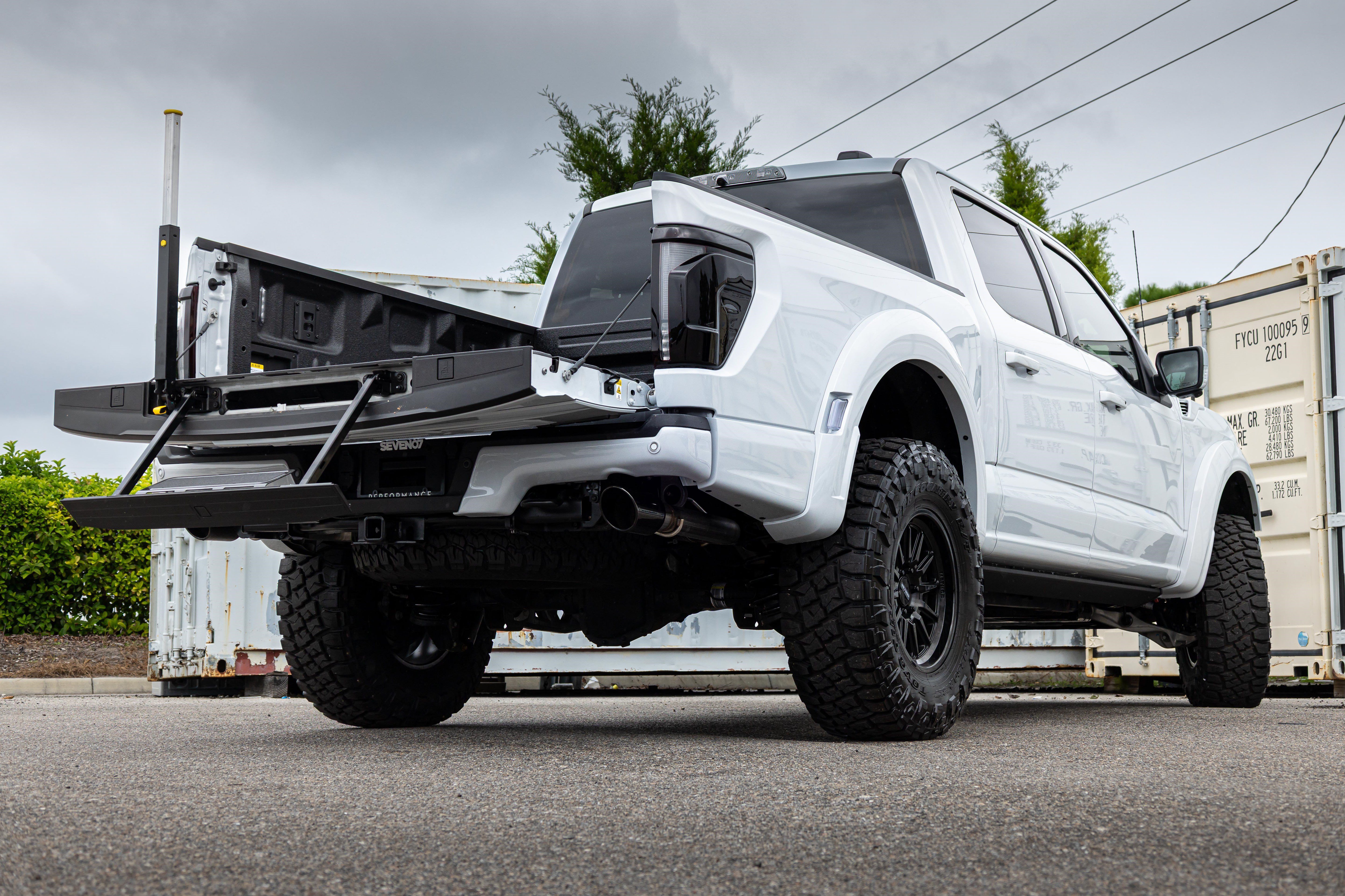 New 2025 Ford F150 Raptor AWD/4WD image 39