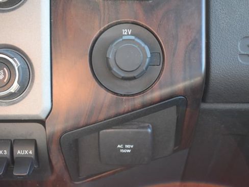 Used 2016 Ford F250 Lariat w/ Lariat Ultimate Package AWD/4WD image 35