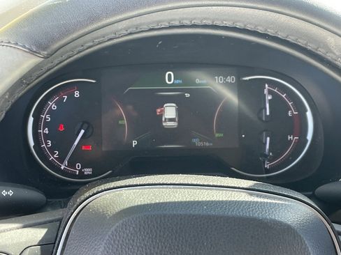 Used 2023 Toyota RAV4 XLE Premium image 7