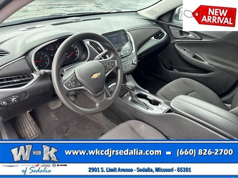 Used 2024 Chevrolet Malibu LT FWD image 20