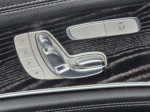 Used 2017 Mercedes-Benz E 300 image 29