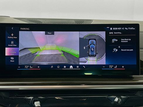 Used 2025 BMW X5 xDrive50e image 14