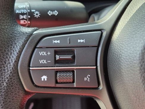 Used 2026 Honda HR-V LX image 31