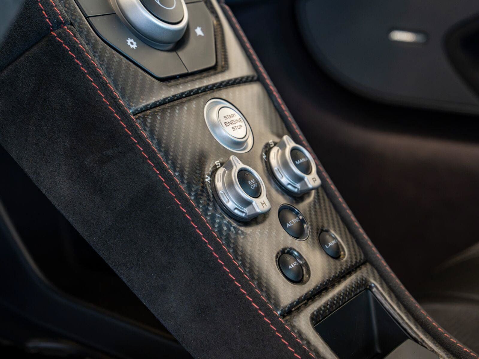 Used 2016 McLaren 675LT Coupe RWD image 74