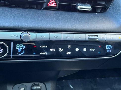 Certified 2024 Hyundai Ioniq 5 Limited image 27