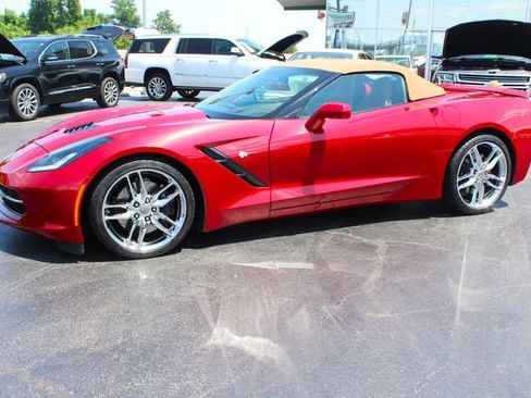 Used 2015 Chevrolet Corvette Stingray Convertible w/ 2LT Preferred Equipment Group RWD image 23