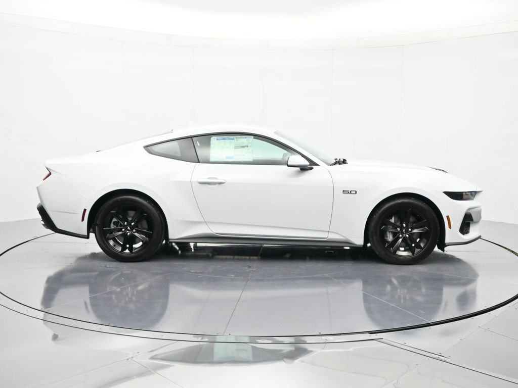 New 2026 Ford Mustang GT RWD image 4