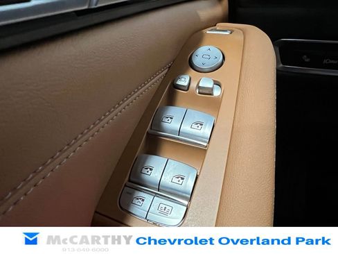 Used 2024 BMW X7 xDrive40i AWD/4WD image 16
