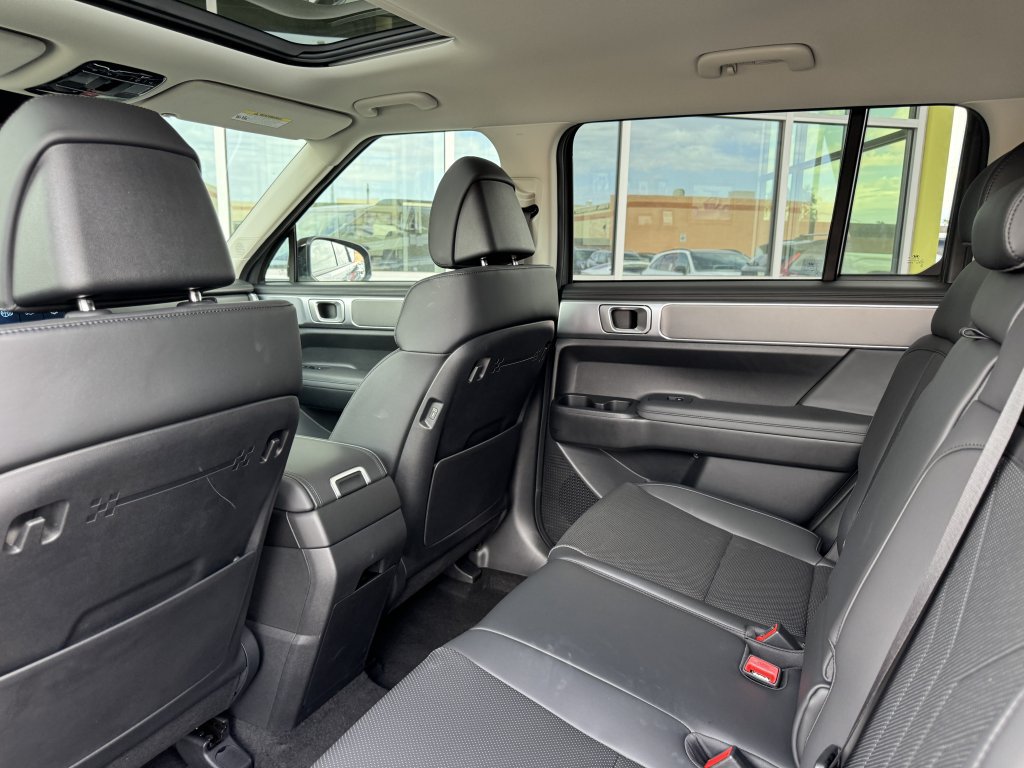 Used 2024 Hyundai Santa Fe XRT AWD/4WD image 37