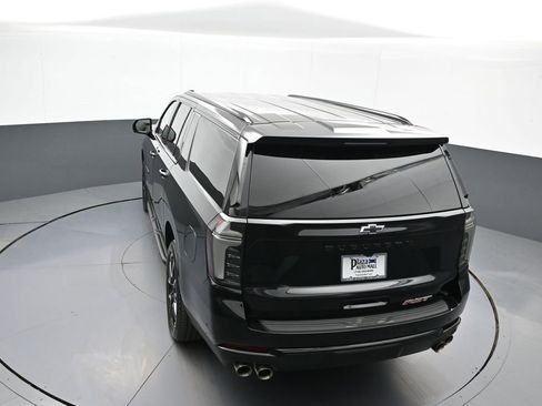 Used 2026 Chevrolet Suburban RST w/ Comfort Package AWD/4WD image 43