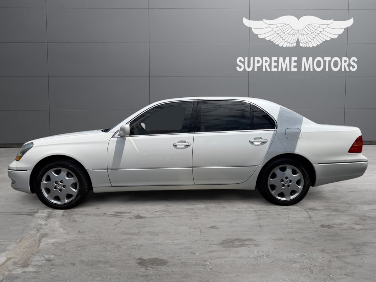 Used 2003 Lexus LS 430 RWD image 2