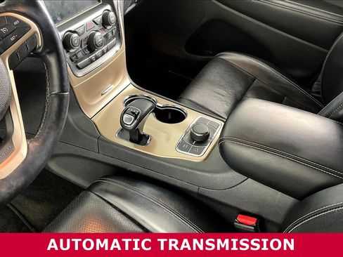 Used 2015 Jeep Grand Cherokee Limited w/ Luxury Group II image 17