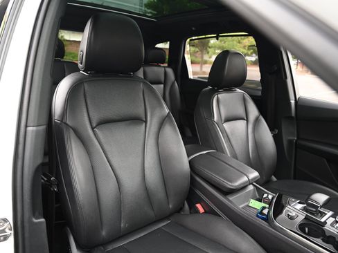 Used 2018 Audi Q7 3.0T Prestige AWD/4WD image 23