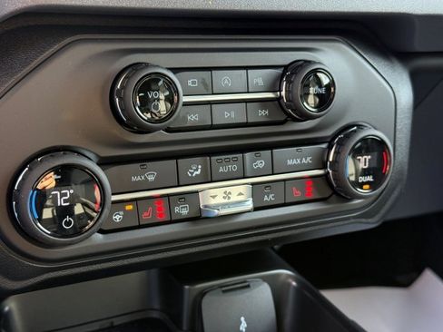 New 2026 Ford Bronco Outer Banks AWD/4WD image 25