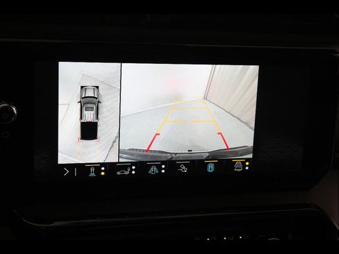 Used 2023 GMC Sierra 1500 AT4 w/ AT4 Premium Package AWD/4WD image 16
