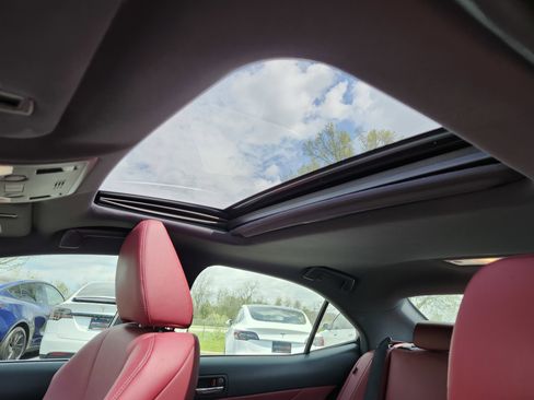 Used 2016 Lexus IS 300 AWD w/ F Sport Package image 2