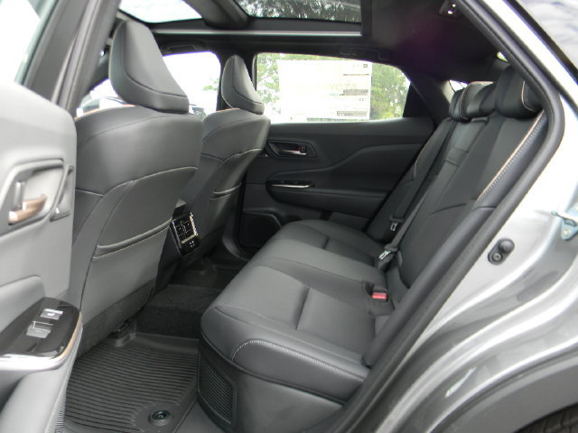 New 2026 Toyota Crown Platinum AWD/4WD image 19