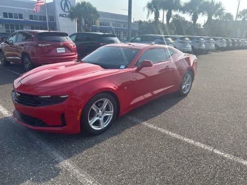 Used 2022 Chevrolet Camaro LT RWD image 2