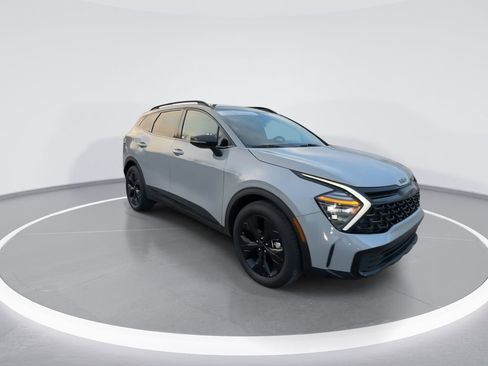 Used 2025 Kia Sportage X-Line w/ Premium Package image 2