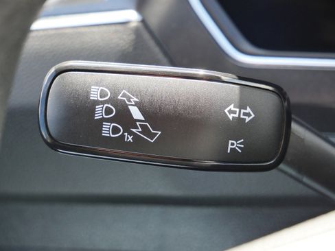 Used 2022 Volkswagen Tiguan S AWD/4WD image 34