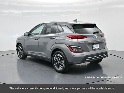 Used 2023 Hyundai Kona Limited image 9