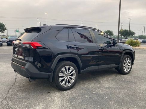 Used 2024 Toyota RAV4 XLE Premium w/ Weather Package FWD image 5