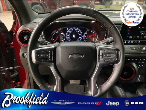 Used 2025 Chevrolet Blazer RS FWD image 28