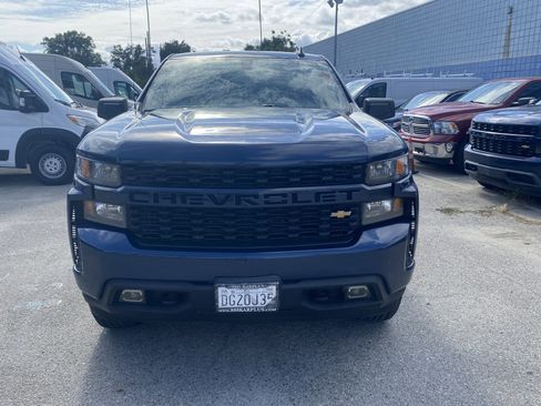 Used 2022 Chevrolet Silverado 1500 Custom RWD image 3