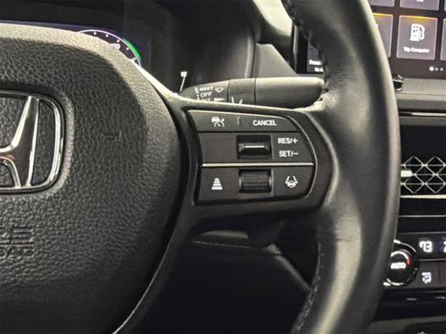 Used 2023 Honda Accord Sport image 19