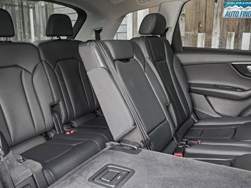 Used 2022 Audi Q7 3.0T Premium Plus w/ Premium Plus Package AWD/4WD image 24