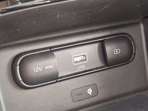 Used 2022 Kia Telluride EX w/ EX Premium Package FWD image 27