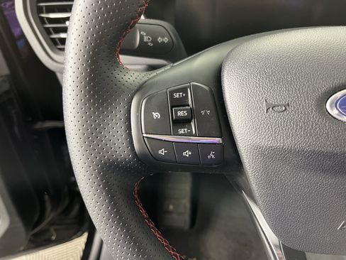 Used 2025 Ford Escape ST-Line image 16