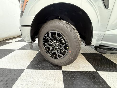 New 2025 Ford F150 XLT w/ Equipment Group 301A Standard image 10