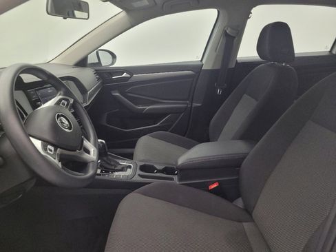 Used 2019 Volkswagen Jetta S w/ Driver Assistance Package FWD image 17