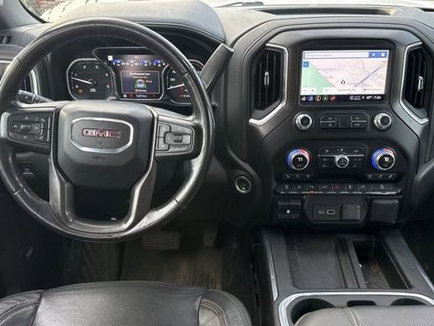 Used 2023 GMC Sierra 2500 AT4 w/ AT4 Premium Plus Package AWD/4WD image 4