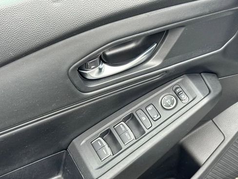 Used 2023 Honda Accord EX image 5