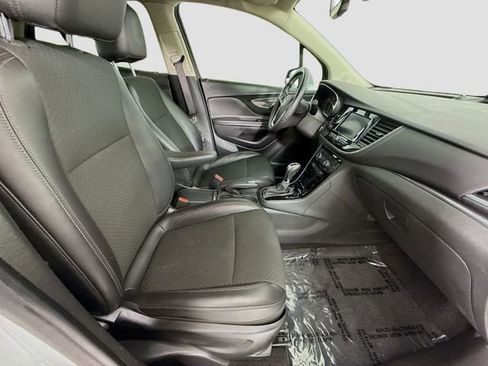 Used 2022 Buick Encore Preferred w/ Safety Package FWD image 25