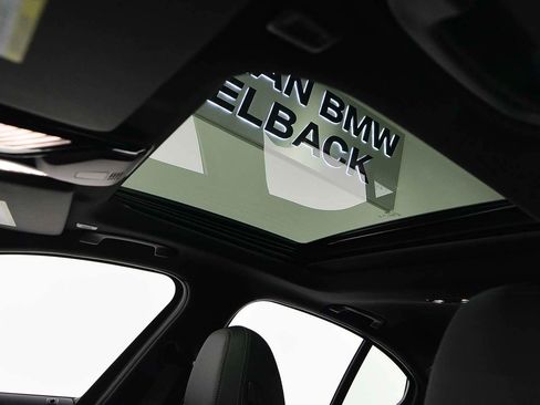 Used 2026 BMW 330i Sedan w/ Convenience Package RWD image 7